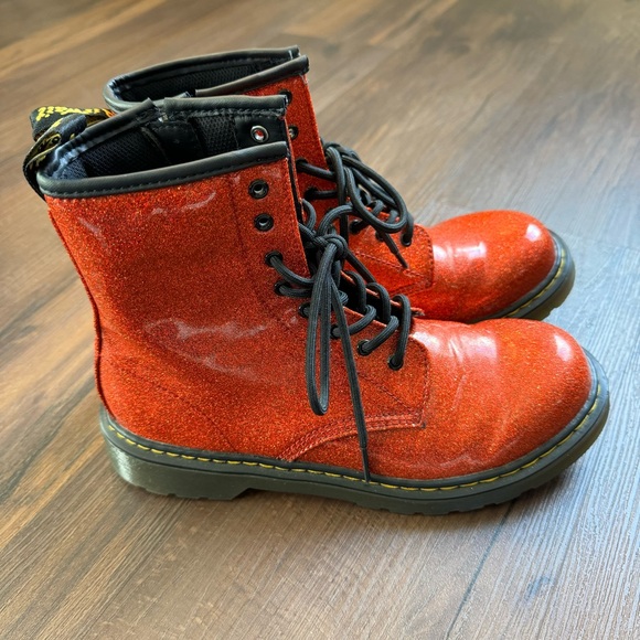 Dr Martens 1460 Shiny Glitter Glittery Red Boots Doc Marten Glam Punk Rock boots - Picture 2 of 8